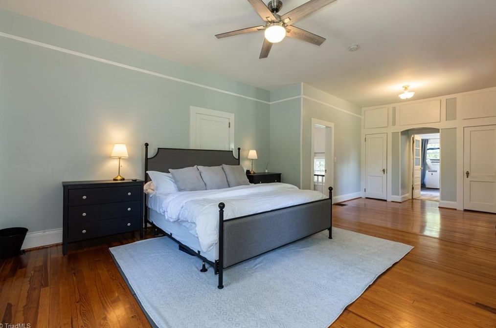 907 Trogdon St, North Wilkesboro NC  28659-3628 exterior