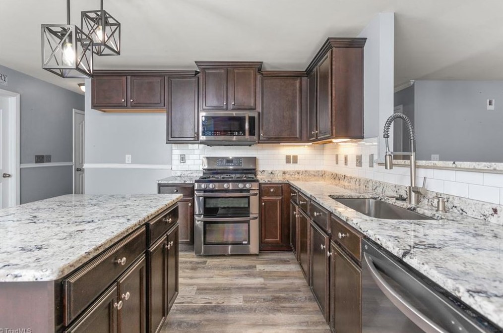 2024 Buckminster Dr, Whitsett NC 27377-9351 exterior