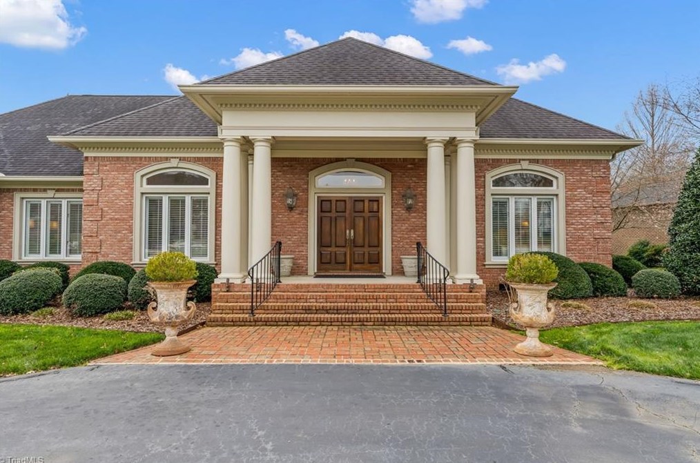 722 Dorado Cir, High Point, NC 27265