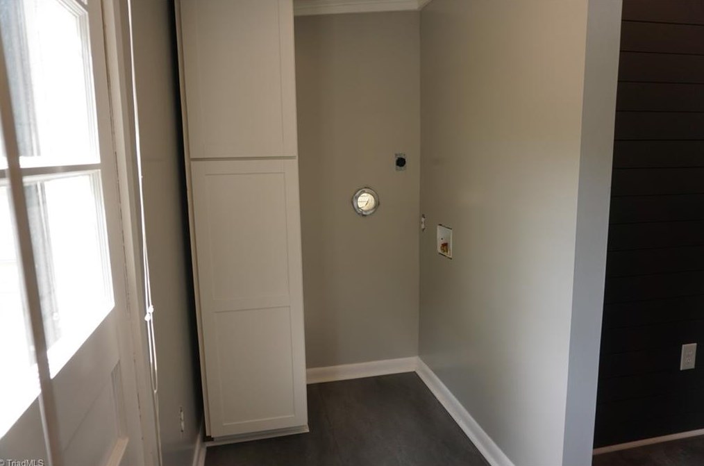 912 Portland St, Greensboro NC  27403-2939 exterior