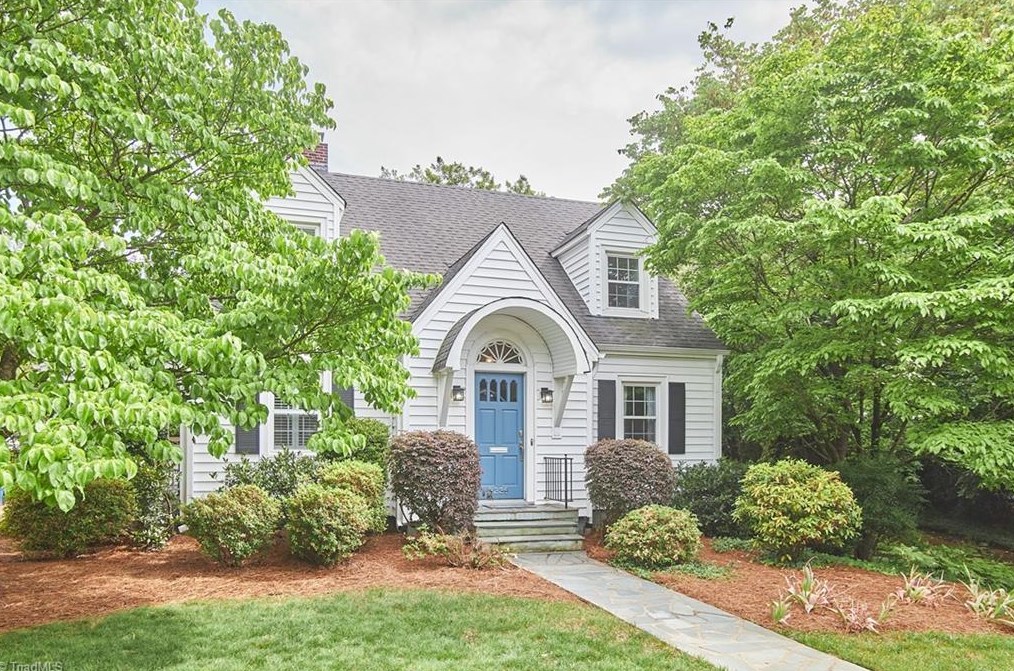 2236 Westover Dr, Winston Salem, NC 27103-3645