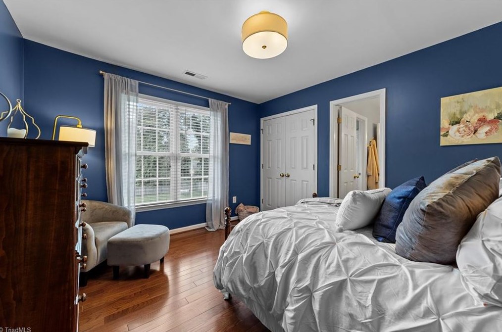 3705 Middlebury Way, Greensboro NC 27410-8692 exterior