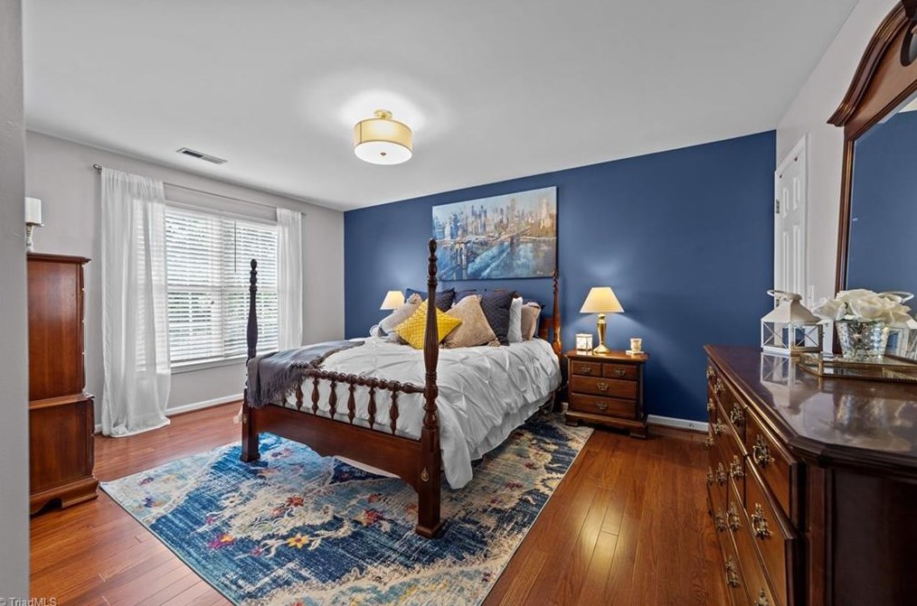 3705 Middlebury Way, Greensboro NC 27410-8692 exterior