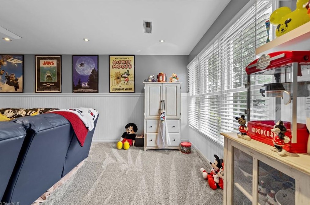 3705 Middlebury Way, Greensboro NC 27410-8692 exterior