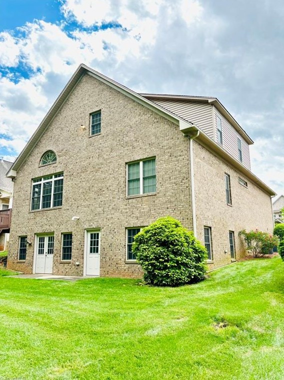 1410 Mount Tabor Ct, Winston Salem, NC 27106-4790