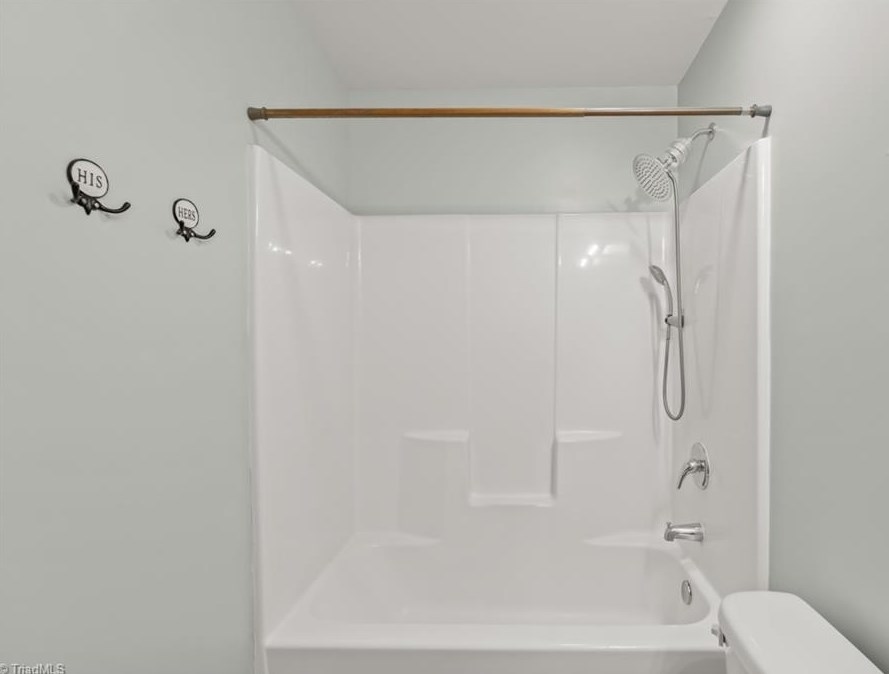 127 High Ridge Ct, Lexington NC  27295-8909 exterior