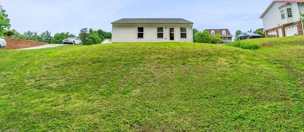 127 High Ridge Ct, Lexington NC  27295-8909 exterior