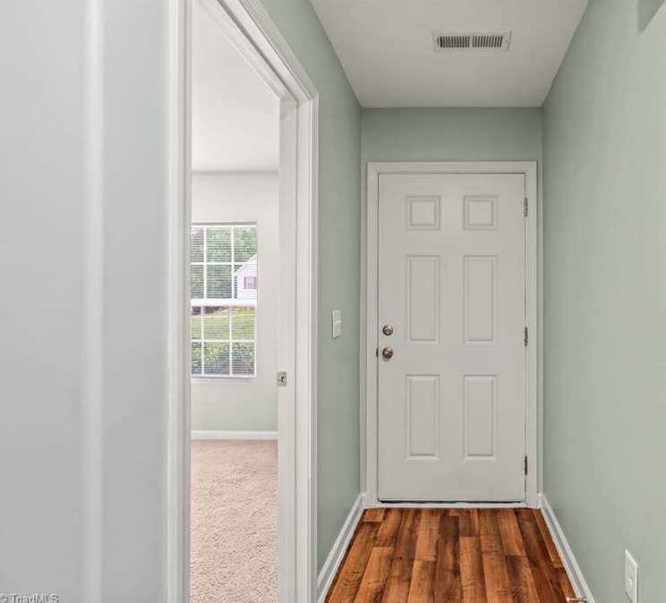 127 High Ridge Ct, Lexington NC  27295-8909 exterior