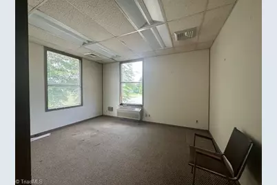 8620 Broad Street, Rural Hall, NC 27045 - Photo 18