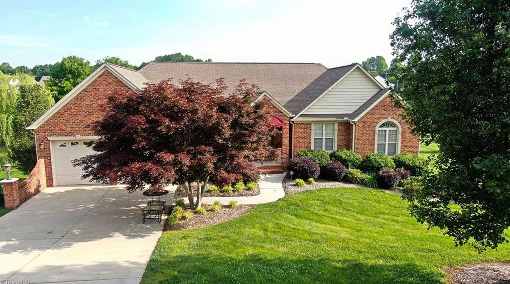 7222 Tanner Ct, Trinity, NC 27370-7830