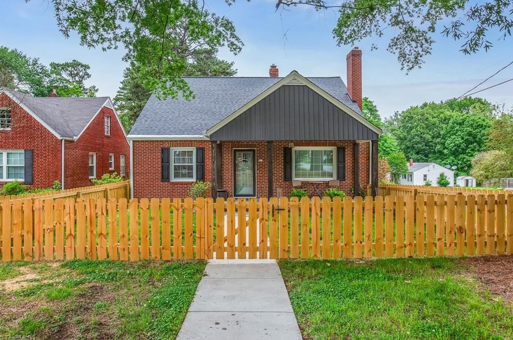 409 Woodrow Ave, High Point, NC 27262