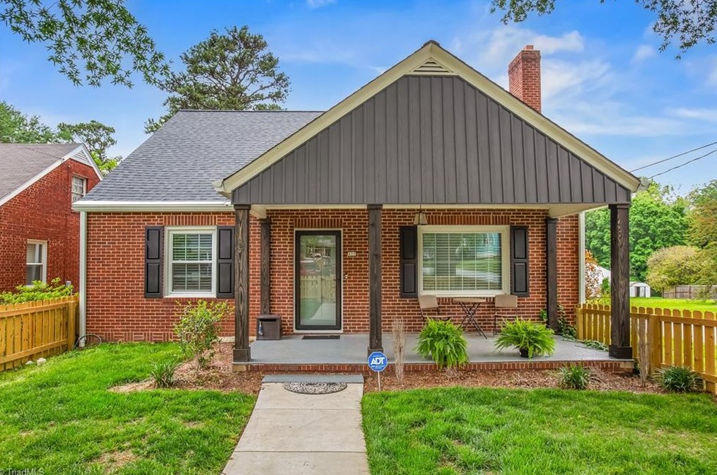 409 Woodrow Ave, High Point NC  27262-4157 exterior