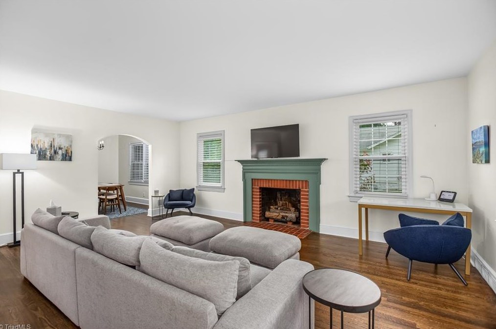 409 Woodrow Ave, High Point NC  27262-4157 exterior
