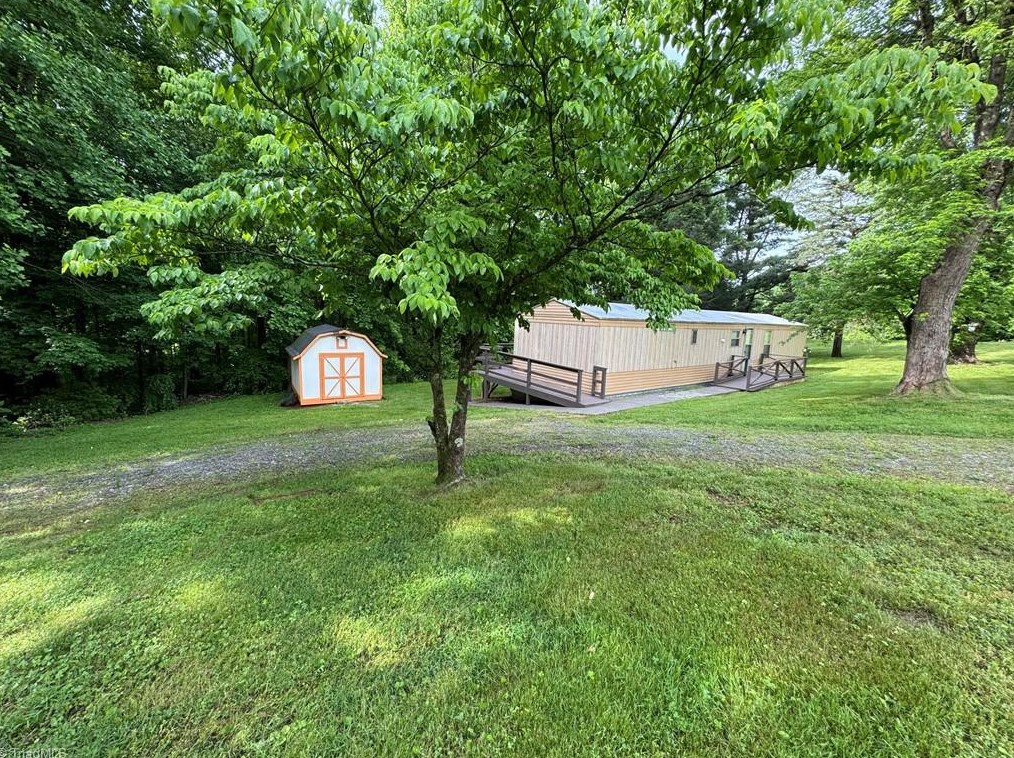118 Mallard Way Ln, Roaring River, NC 28669