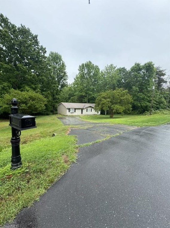 4062 Allred Heights Dr, Sophia, NC 27350