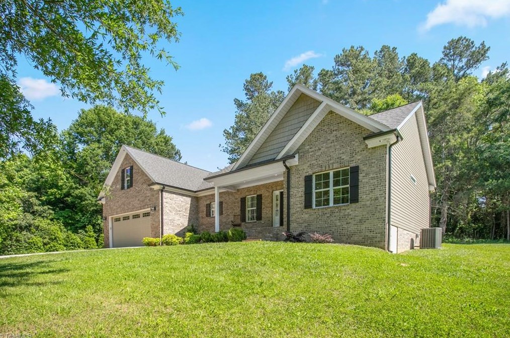 393 Will Jose Dr, Lexington, NC 27295-0312