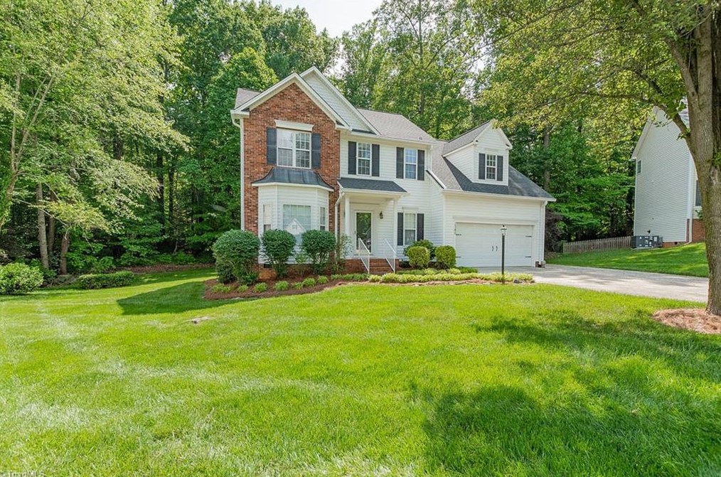 1380 Salem Crossing Rd, Kernersville, NC 27284-7939