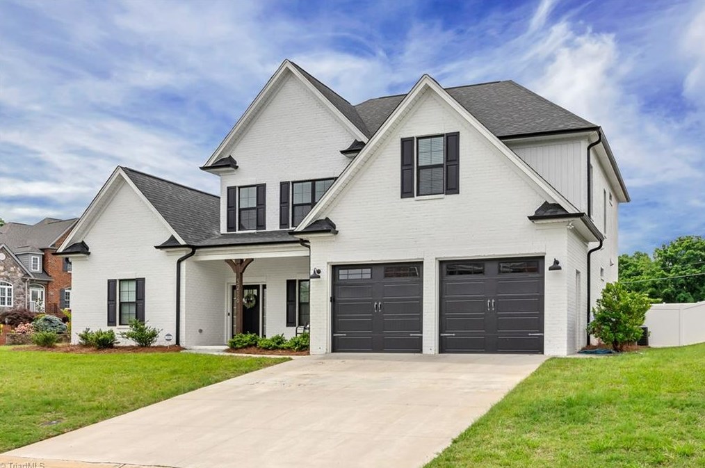 5216 Robust Ct, Lewisville, NC 27023-9819