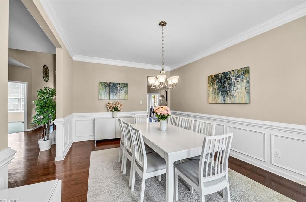 4414 Saddlewood Club Dr, High Point NC  27265-8722 exterior