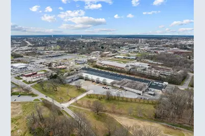 1801 S University Parkway, High Point, NC 27260 - Photo 4