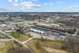 1801 S University Pkwy, High Point, NC 27260 - Photo 4