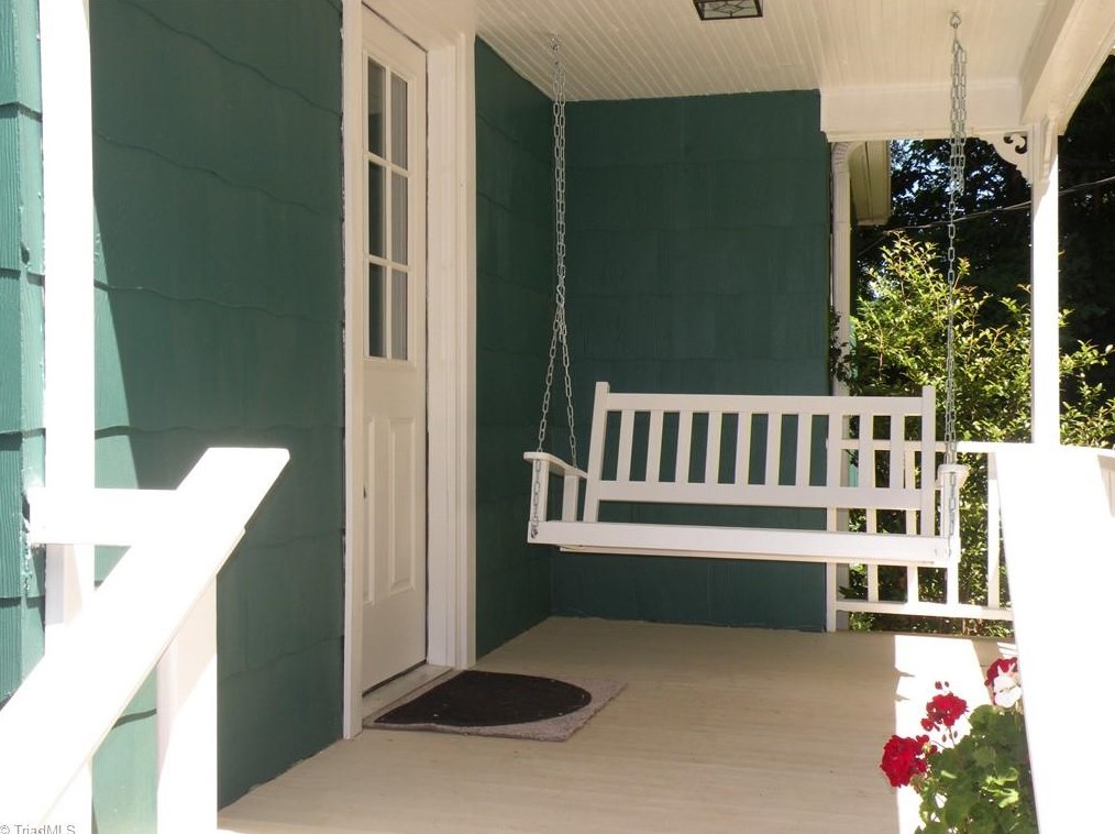 4723 Kirk Rd, Winston Salem, NC 27103