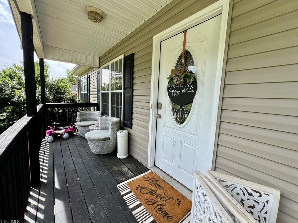 126 Kendall Mill Rd, Thomasville, NC 27360-5520