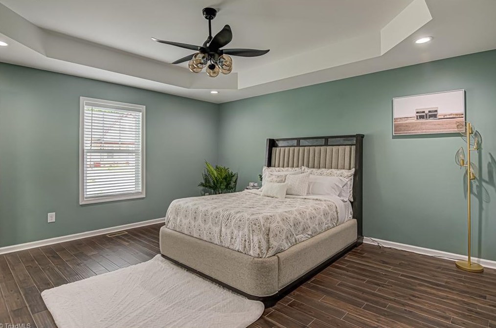 802 Carrick St, High Point NC  27262-3811 exterior