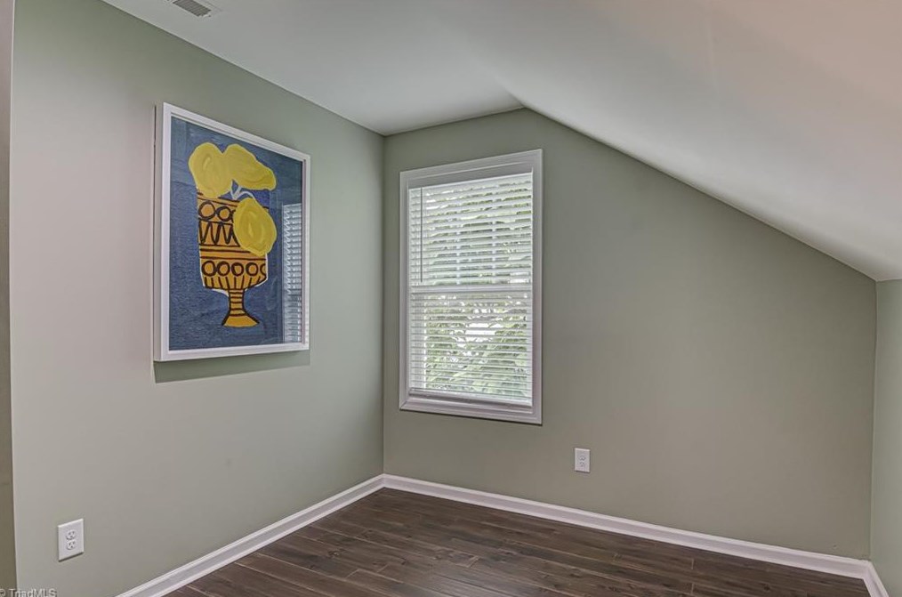 802 Carrick St, High Point NC  27262-3811 exterior