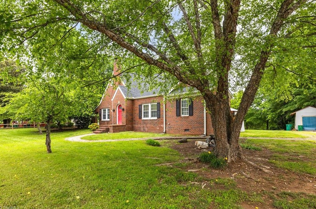104 Bryan St, Matrimony, NC 27048-7887
