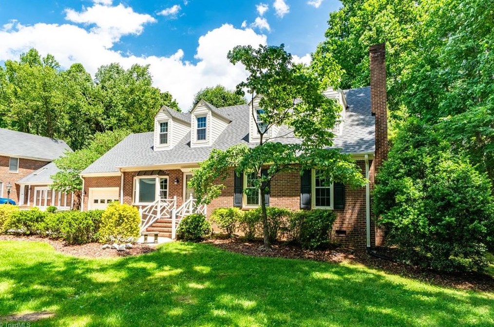 5208 Candlewick Rd, Greensboro, NC 27455-1005