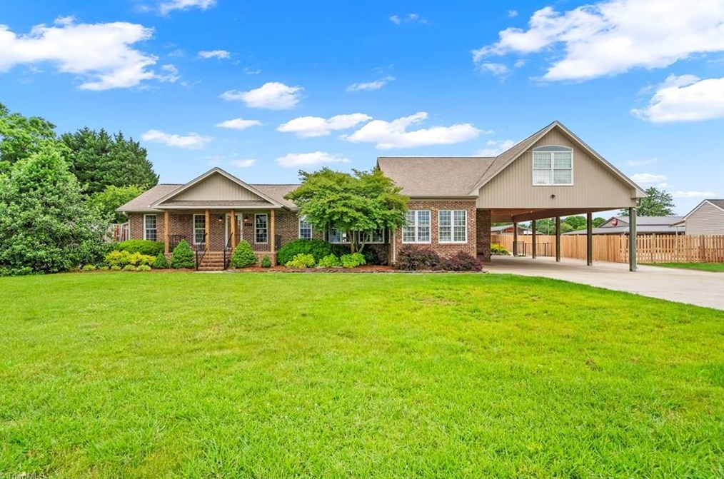 817 Burlington Ave, Gibsonville, NC 27249