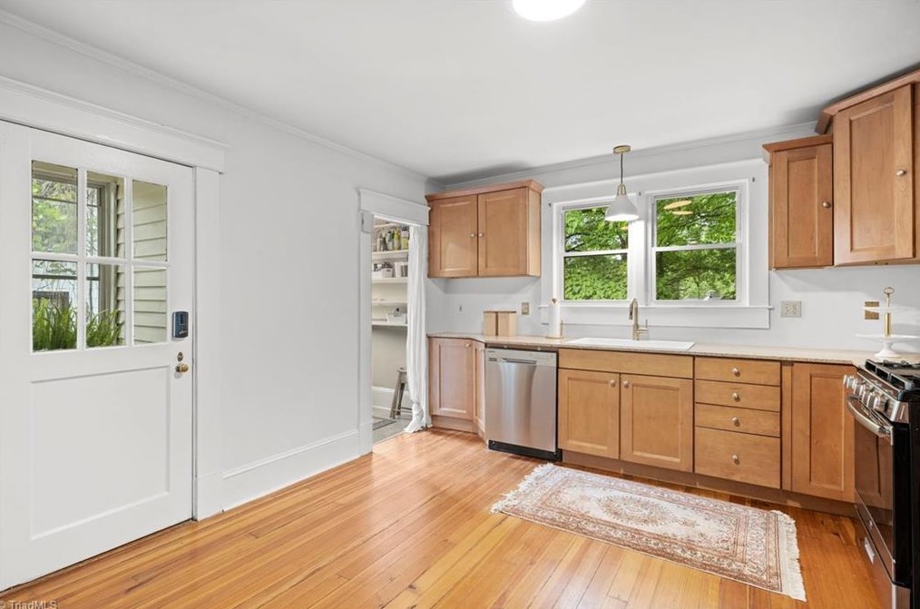 118 Taylor St, Winston Salem NC  exterior