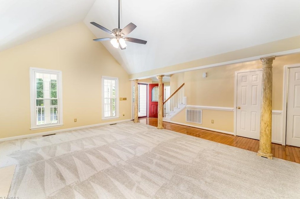 4702 Tower Rd, Greensboro NC  27410-5920 exterior