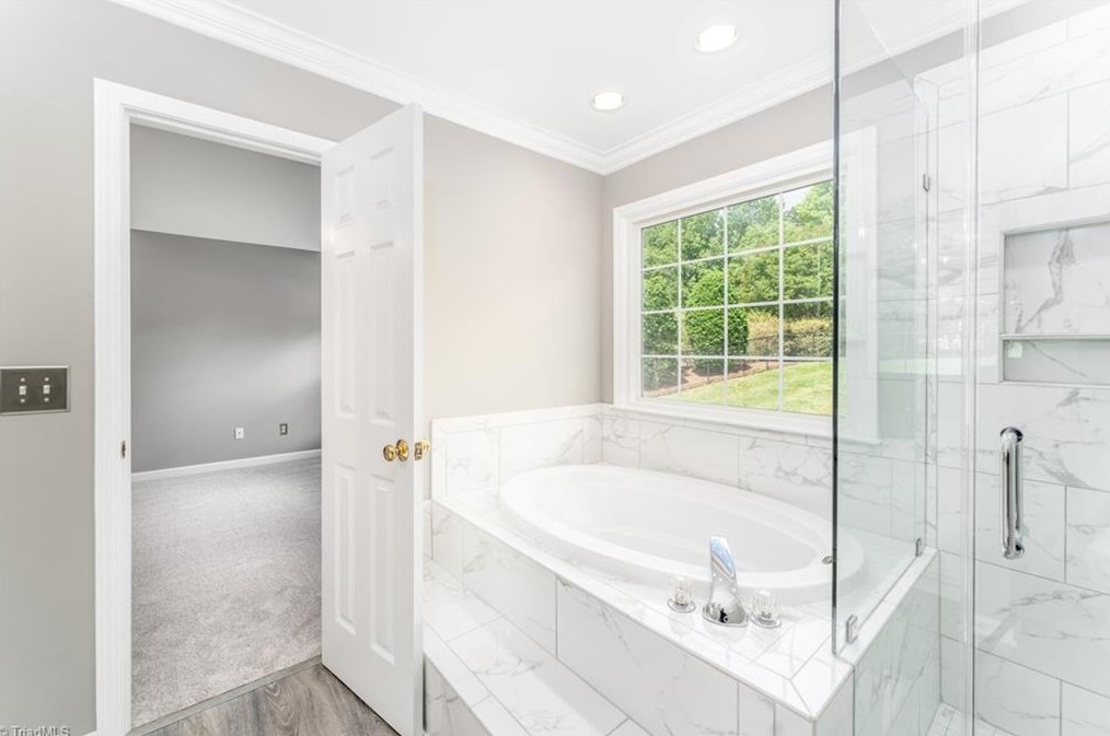 4702 Tower Rd, Greensboro NC  27410-5917 exterior