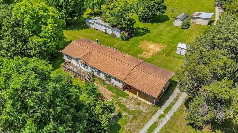 668 Zimmerman Rd, Lexington, NC 27295
