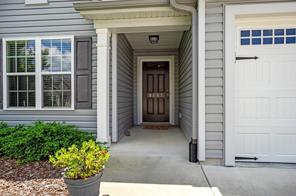 5457 Misty Hill Cir, Clemmons, NC 27012-9783