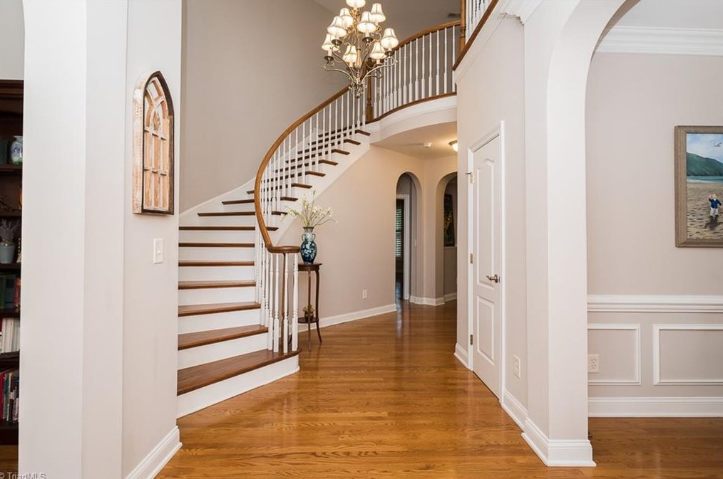 700 Golf House Rd, Whitsett NC  27377-9204 exterior