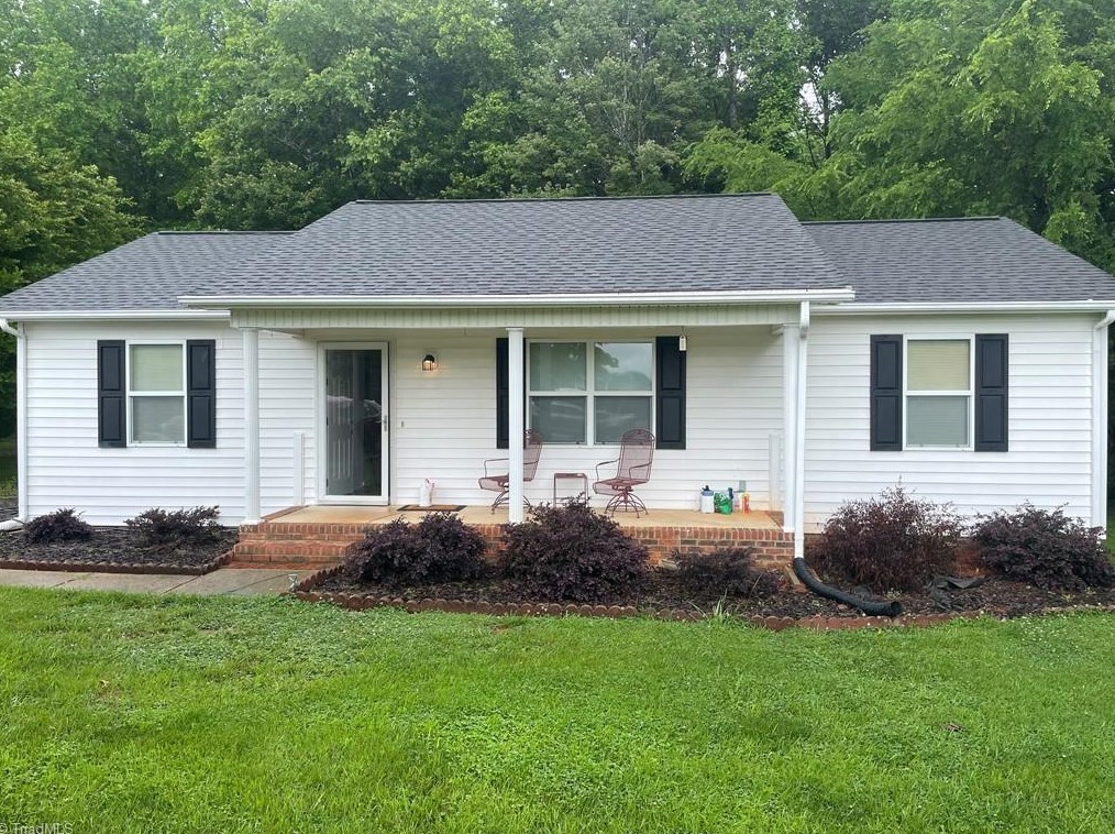 5603 Pine Creek Ct, Mcleansville, NC 27301-9118