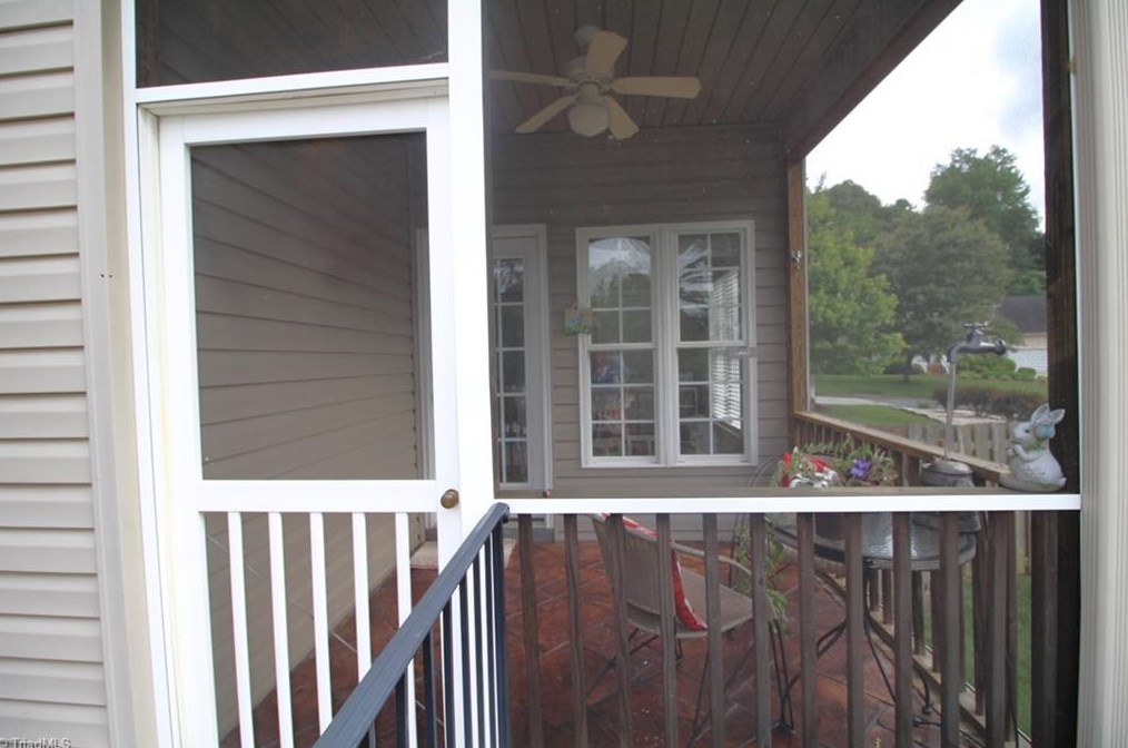 5714 Hidden Orchard Dr, Greensboro NC  27410-2523 exterior