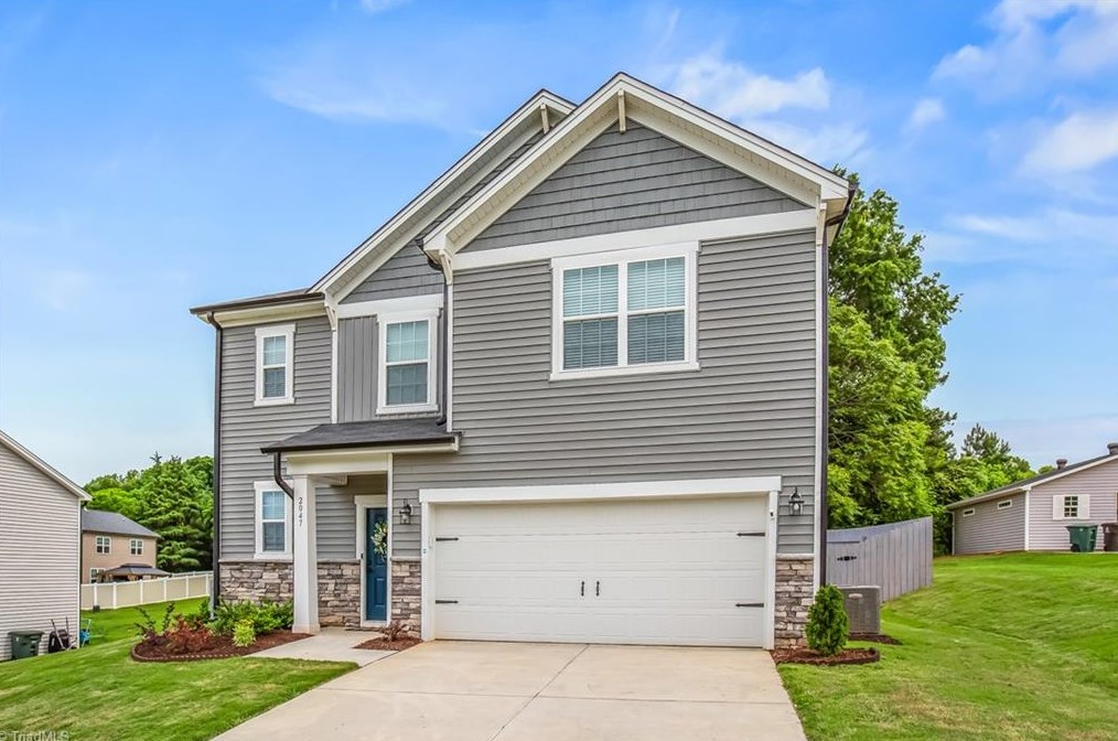 2047 Glovenia Dr, Winston Salem, NC 27127-5708