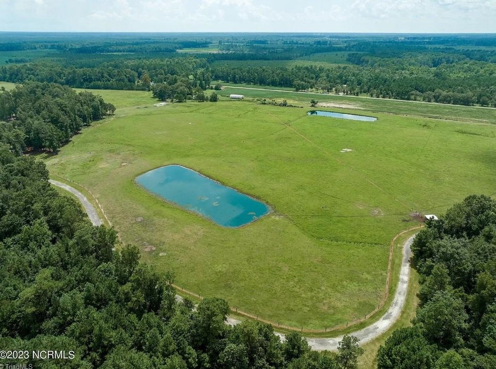 145 Lum Williams Rd, Kenansville NC  28349-8755 exterior