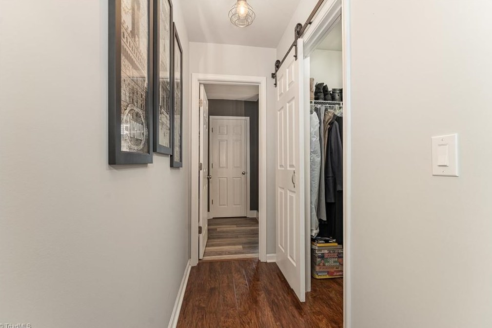 5013 Long Branch Dr, Kernersville NC  27284-7396 exterior