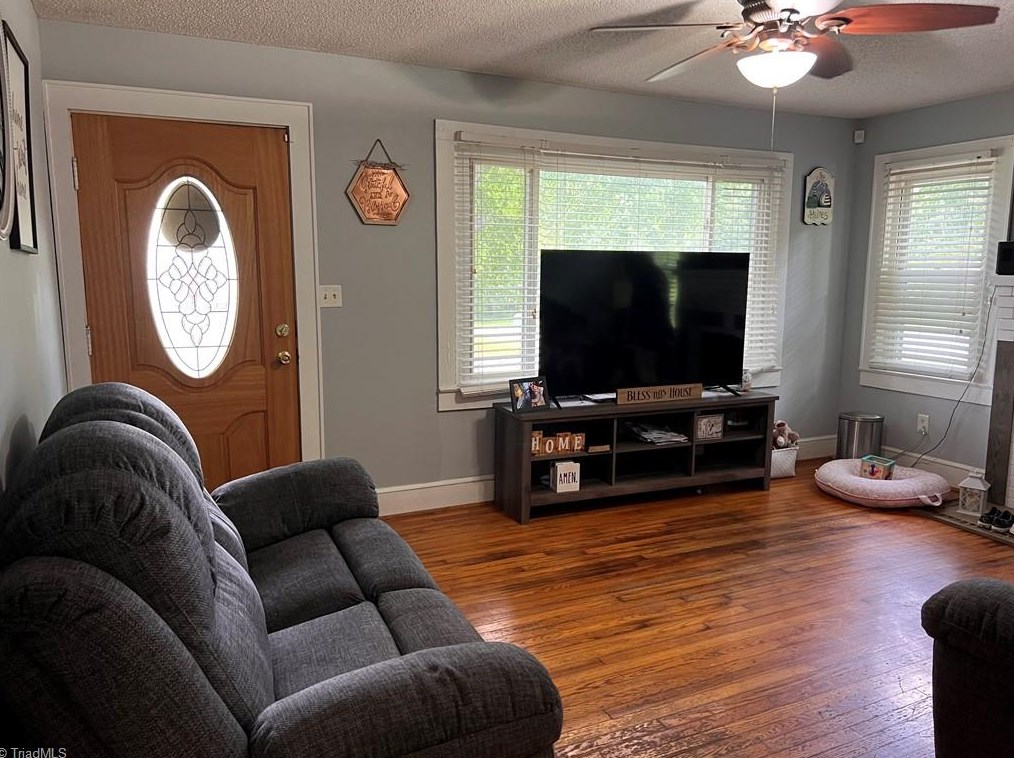 29624 Lakeside Dr, Albemarle NC  28001-7325 exterior