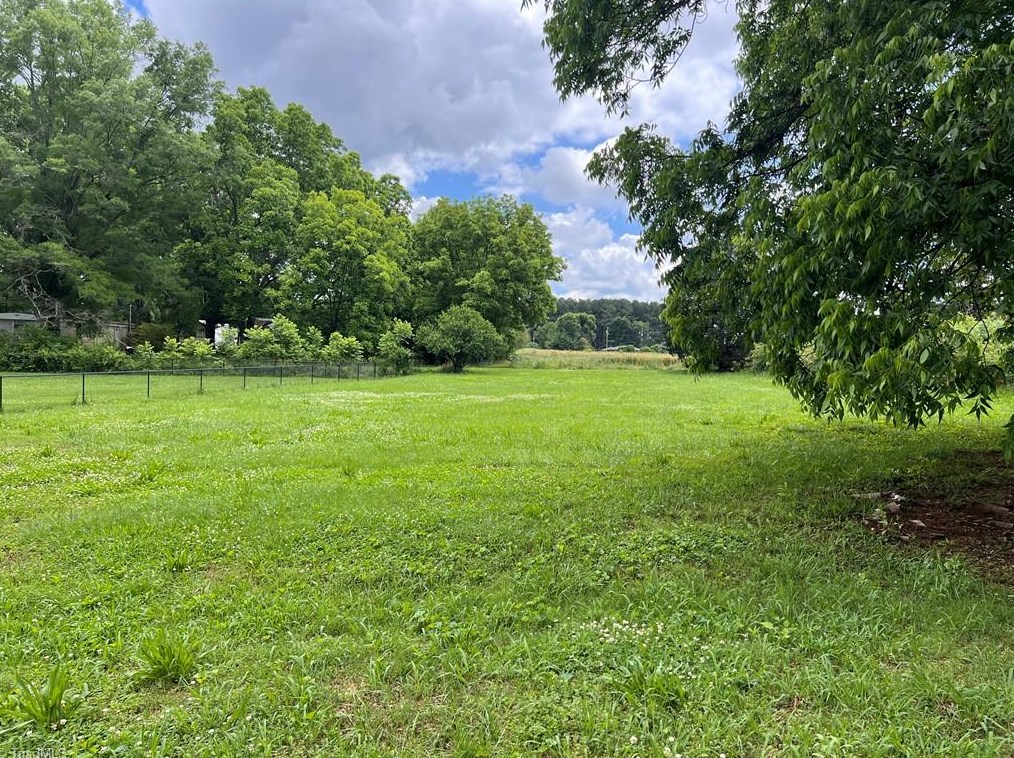 29624 Lakeside Dr, Albemarle NC  28001-7325 exterior