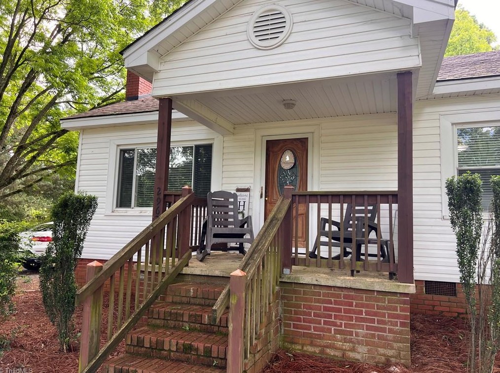 29624 Lakeside Dr, Albemarle NC  28001-7325 exterior