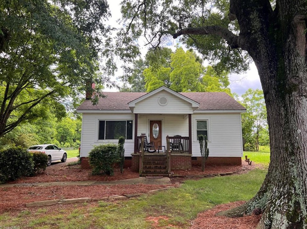 29624 Lakeside Dr, Albemarle NC  28001-7325 exterior