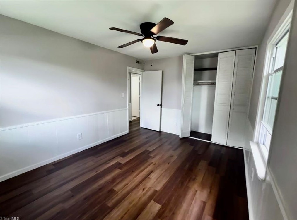 2517 Hilburn Dr, High Point NC 27260-5844 exterior