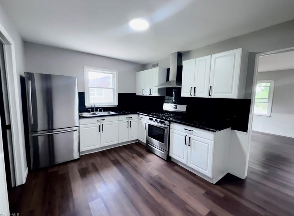 2517 Hilburn Dr, High Point NC 27260-5844 exterior