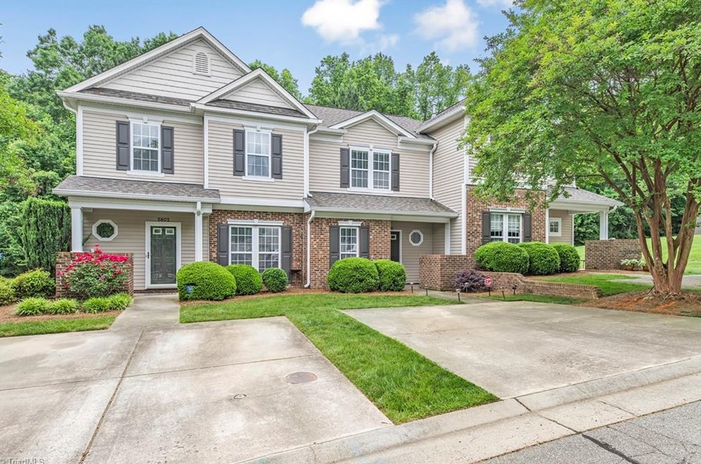 5810 Fox Ridge Ln, Winston Salem, NC 27104-3751